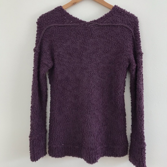 Abercrombie & Fitch Fuzzy Purple Sweater - Picture 6 of 13
